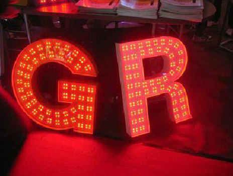  泾阳LED发光字常见的安装误区。